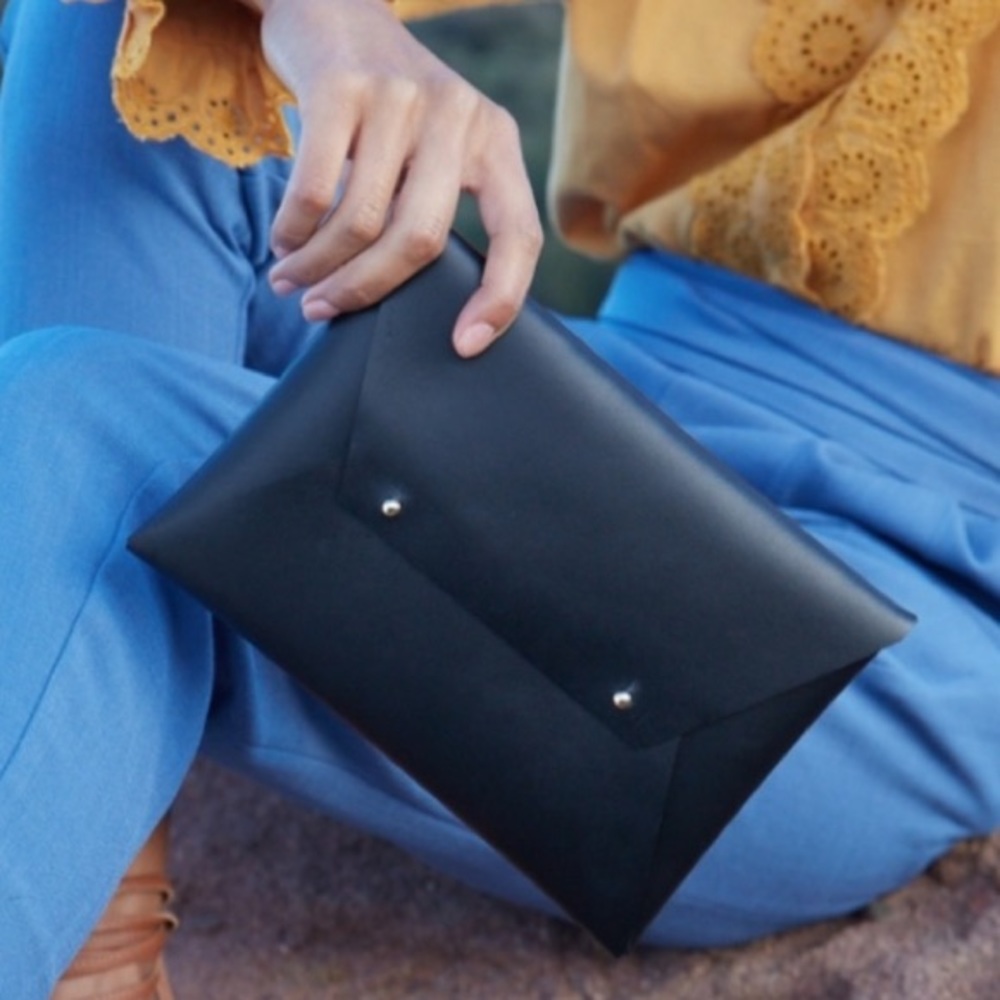 Tribe alive black leather clutch